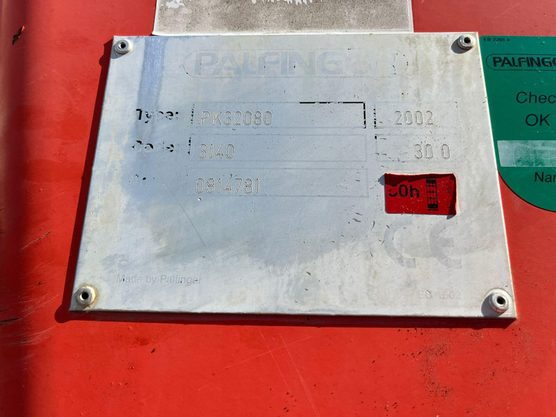 Leje en Renault 420 DCI 6x4 PK 32080 / FULL STEEL Renault 420 DCI 6x4 PK 32080 / FULL STEEL: billede 18 Leje en Renault 420 DCI 6x4 PK 32080 / FULL STEEL Renault 420 DCI 6x4 PK 32080 / FULL STEEL: billede 18