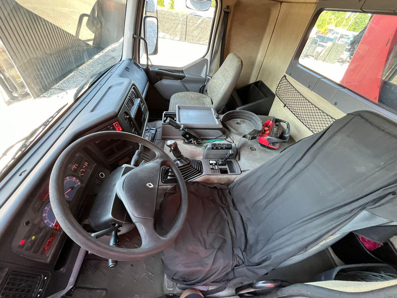 Leje en Renault 420 DCI 6x4 PK 32080 / FULL STEEL Renault 420 DCI 6x4 PK 32080 / FULL STEEL: billede 19 Leje en Renault 420 DCI 6x4 PK 32080 / FULL STEEL Renault 420 DCI 6x4 PK 32080 / FULL STEEL: billede 19