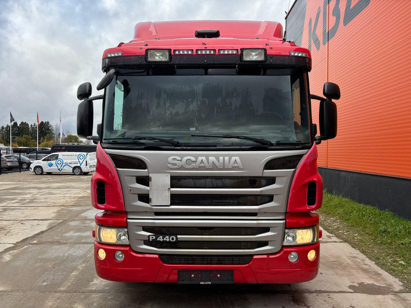 Scania P 440 6x2 RETARDER / CHASSIS L=7741 mm - Containerbil/ Veksellad lastbil: billede 3 Scania P 440 6x2 RETARDER / CHASSIS L=7741 mm - Containerbil/ Veksellad lastbil: billede 3