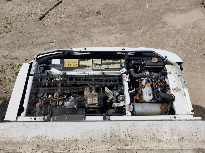 THERMO KING TS-300 REFRIGERATION UNIT / KÜLMASEADE - Veksellad - kølevogn: billede 3 THERMO KING TS-300 REFRIGERATION UNIT / KÜLMASEADE - Veksellad - kølevogn: billede 3