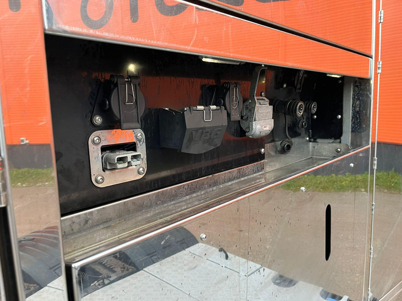 Trækker Volvo FH 16 750 6x4 GCW 80 ton / RETARDER / HYDRAULICS / TANDEM AXLE LIFT: billede 14 Trækker Volvo FH 16 750 6x4 GCW 80 ton / RETARDER / HYDRAULICS / TANDEM AXLE LIFT: billede 14