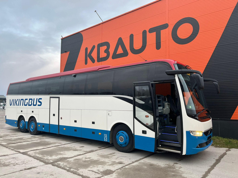 Volvo B11R 9900 6x2*4 58 SEATS / AC / AUXILIARY HEATING / WC - Turistbus: billede 1 Volvo B11R 9900 6x2*4 58 SEATS / AC / AUXILIARY HEATING / WC - Turistbus: billede 1