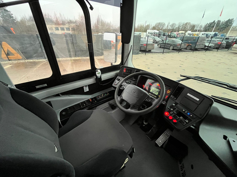 Bybus Volvo B8RLE 8900 6x2 AC / AUXILIARY HEATER / WHEELCHAIR RAMP: billede 9