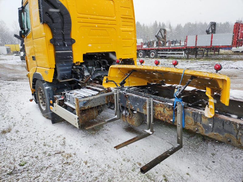 Volvo FH 480 6x2 D13A480 ENGINE / GEARBOX DEFECT - Ramme/ Chassis for Lastbil: billede 4 Volvo FH 480 6x2 D13A480 ENGINE / GEARBOX DEFECT - Ramme/ Chassis for Lastbil: billede 4