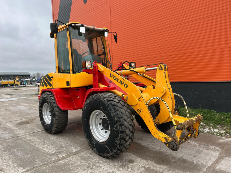 Volvo L 30 B-Z/X 4x4 AC / QUICK COUPLER - Gummihjulslæsser: billede 4 Volvo L 30 B-Z/X 4x4 AC / QUICK COUPLER - Gummihjulslæsser: billede 4