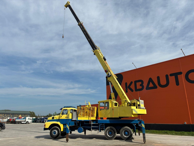 Mobilkran Volvo N 10 6x4 BJÖRNKRANAR C 1601 / 20 TON / BOOM 26,2 + JIB: billede 11 Mobilkran Volvo N 10 6x4 BJÖRNKRANAR C 1601 / 20 TON / BOOM 26,2 + JIB: billede 11