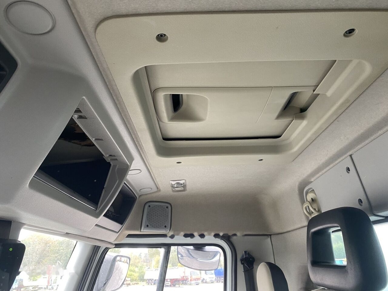 Leje en Renault DXI 280 Renault DXI 280: billede 16