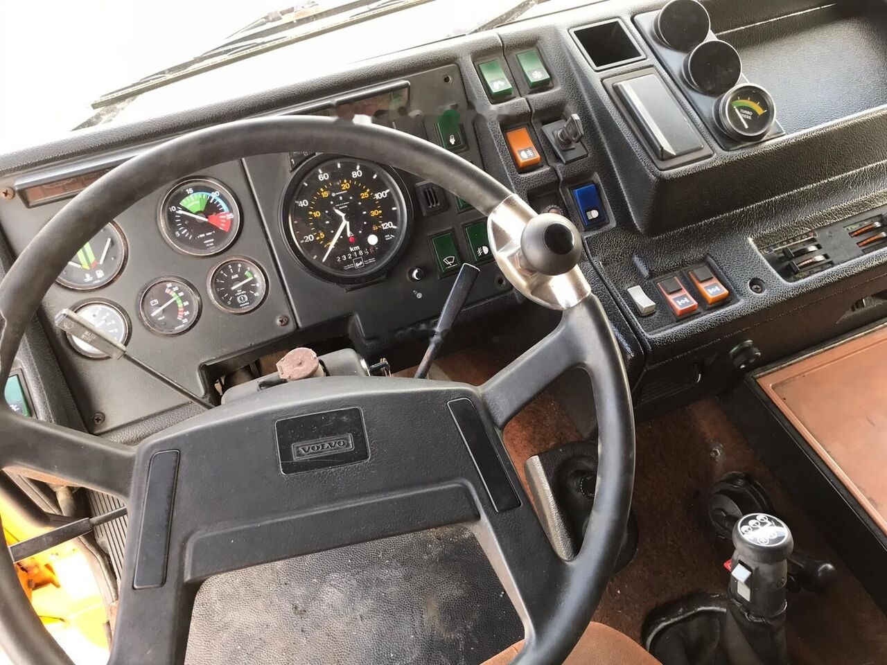 Trækker Volvo F1234C: billede 11 Trækker Volvo F1234C: billede 11