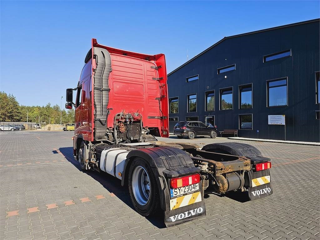 Volvo FH13 XXL MANUAL 420 EURO 5 2011 r MEGA LOW DECK - Trækker: billede 4 Volvo FH13 XXL MANUAL 420 EURO 5 2011 r MEGA LOW DECK - Trækker: billede 4