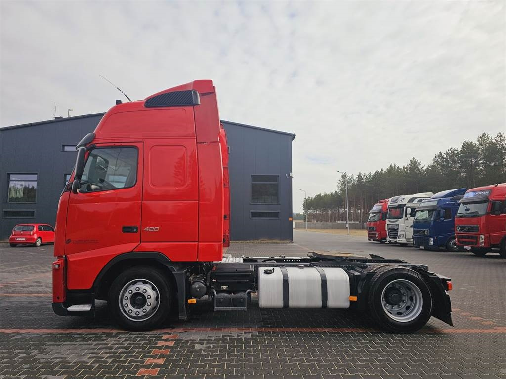 Volvo FH13 XXL NEW TIRES MANUAL 420 EURO 5 2011 - Trækker: billede 3 Volvo FH13 XXL NEW TIRES MANUAL 420 EURO 5 2011 - Trækker: billede 3
