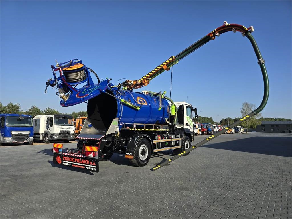 MAN TGM 4x4 GAMON PW8 for collecting liquid waste sepa - Utility/ Speciel maskine: billede 1 MAN TGM 4x4 GAMON PW8 for collecting liquid waste sepa - Utility/ Speciel maskine: billede 1