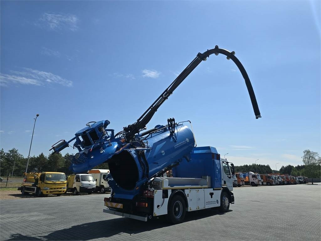 Renault WUKO RIVARD for collecting liquid waste - Utility/ Speciel maskine: billede 1 Renault WUKO RIVARD for collecting liquid waste - Utility/ Speciel maskine: billede 1