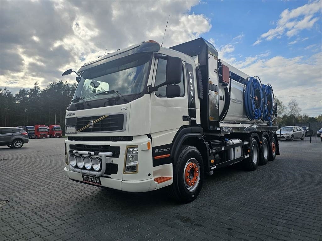 Volvo WUKO ADR ROLBA FOR CLEANING CHANNELS COMBI - Slamsugemaskine: billede 4 Volvo WUKO ADR ROLBA FOR CLEANING CHANNELS COMBI - Slamsugemaskine: billede 4