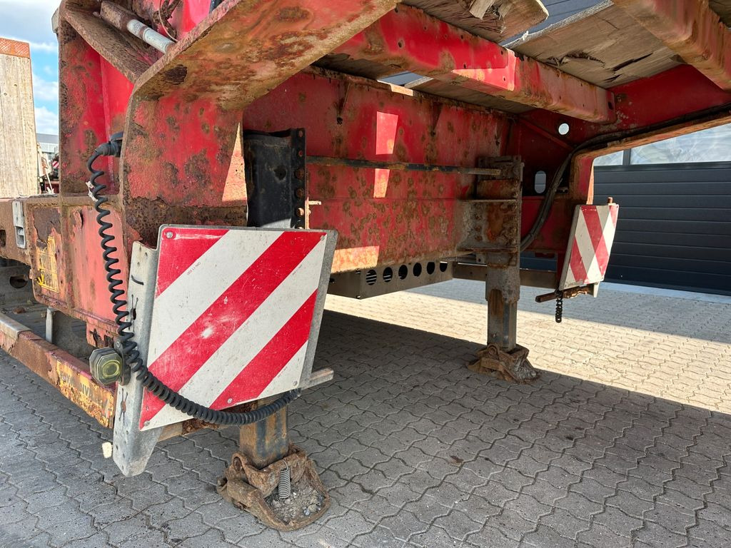 Faymonville 4 achs tieflader / Baggermulde Faymonville 4 achs tieflader / Baggermulde - Nedbygget platform sættevogn: billede 3 Faymonville 4 achs tieflader / Baggermulde Faymonville 4 achs tieflader / Baggermulde - Nedbygget platform sættevogn: billede 3