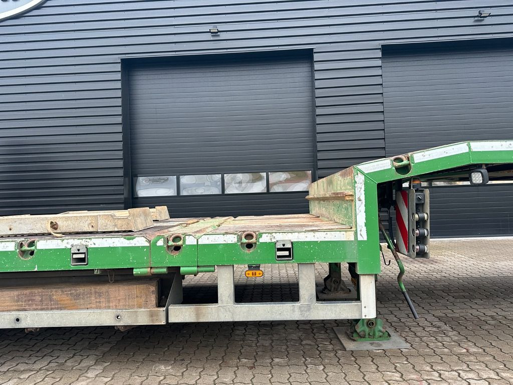 Nedbygget platform sættevogn HRD AMT 4 achs tieflader / ausziehbar / Radmulde HRD AMT 4 achs tieflader / ausziehbar / Radmulde: billede 7 Nedbygget platform sættevogn HRD AMT 4 achs tieflader / ausziehbar / Radmulde HRD AMT 4 achs tieflader / ausziehbar / Radmulde: billede 7