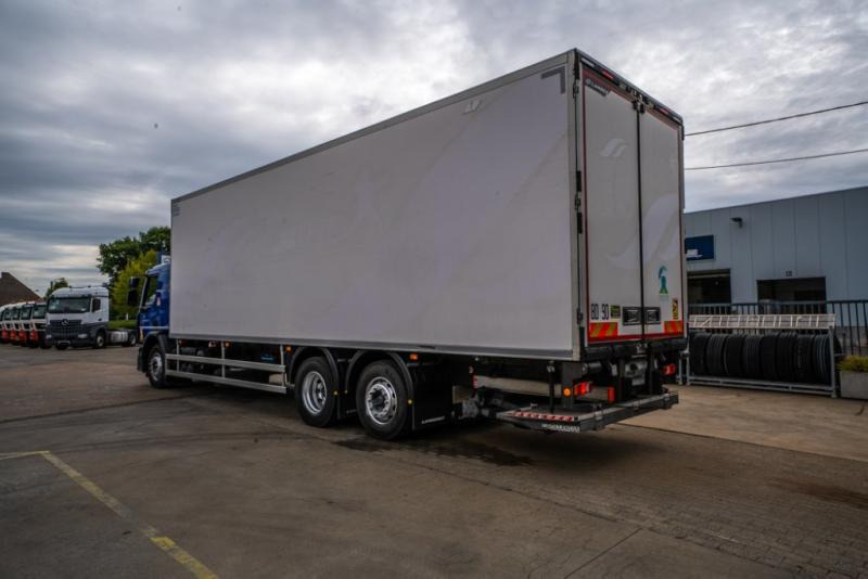 Renault D WIDE 380 DXI D WIDE 380 DXI - Kølevogn lastbil: billede 5 Renault D WIDE 380 DXI D WIDE 380 DXI - Kølevogn lastbil: billede 5