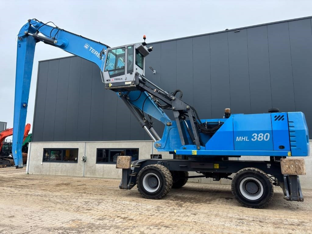 Fuchs MHL 380 -- only 6650 real working hours  - Materialhåndteringsmaskine: billede 5 Fuchs MHL 380 -- only 6650 real working hours  - Materialhåndteringsmaskine: billede 5