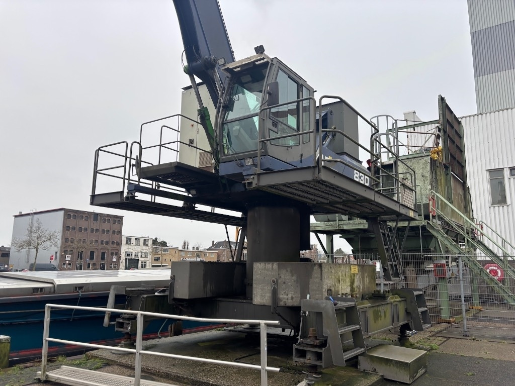 Sennebogen 830 Electric / 830A - Materialhåndteringsmaskine: billede 5 Sennebogen 830 Electric / 830A - Materialhåndteringsmaskine: billede 5