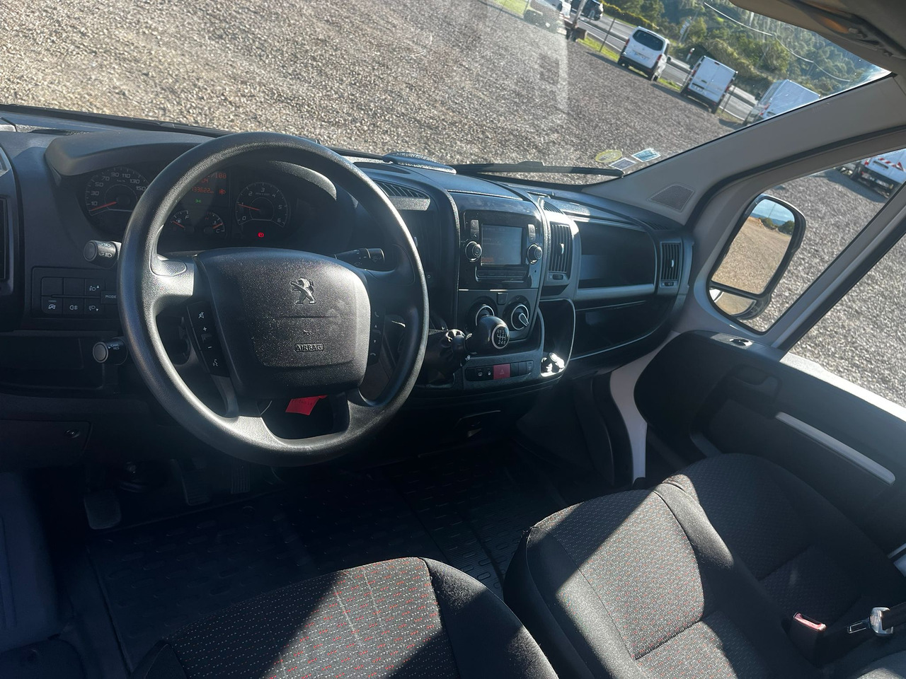 PEUGEOT Boxer III 2.2 HDI 120 L3H2 PREMIUM - Varevogn: billede 5 PEUGEOT Boxer III 2.2 HDI 120 L3H2 PREMIUM - Varevogn: billede 5