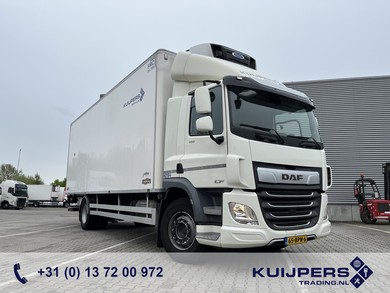 DAF CF 260 FA / Carrier Koeler - 30 gr / Chereau Frigobox / Laadklep 2000 kg - Kølevogn lastbil: billede 1 DAF CF 260 FA / Carrier Koeler - 30 gr / Chereau Frigobox / Laadklep 2000 kg - Kølevogn lastbil: billede 1