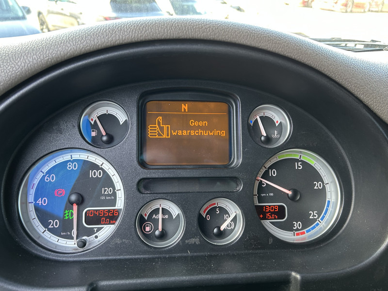 DAF CF 75 310 Euro 5 / Curtainside Box / Loadlift / Trailer Coupling - Lastbil med presenning: billede 4 DAF CF 75 310 Euro 5 / Curtainside Box / Loadlift / Trailer Coupling - Lastbil med presenning: billede 4