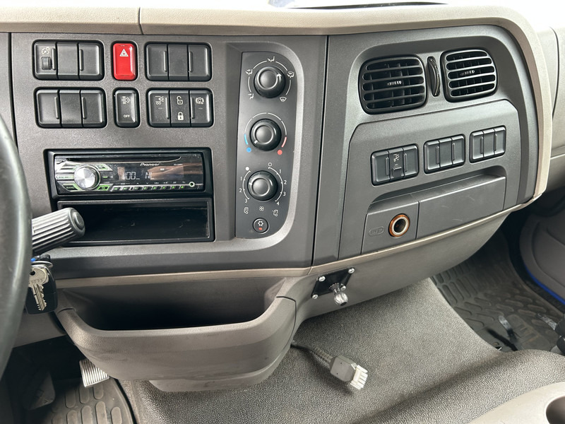 DAF LF 210 FA / 12 Ton / 454 dkm / Pritsch-Plane / LBW / APK TUV 11-25 - Lastbil med presenning: billede 5 DAF LF 210 FA / 12 Ton / 454 dkm / Pritsch-Plane / LBW / APK TUV 11-25 - Lastbil med presenning: billede 5