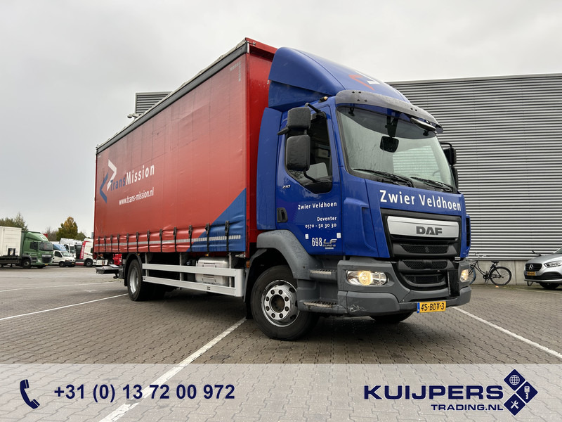 DAF LF 210 FA / 12 Ton / 471 dkm / Curtainside / Loadlift / APK TUV 06-26 - Lastbil med presenning: billede 1 DAF LF 210 FA / 12 Ton / 471 dkm / Curtainside / Loadlift / APK TUV 06-26 - Lastbil med presenning: billede 1