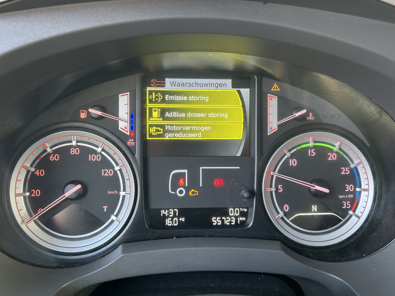 DAF LF 210 FA / 12 Ton / 557 dlm / Curtainside / Loadlift / APK TUV 05-26 - Lastbil med presenning: billede 4 DAF LF 210 FA / 12 Ton / 557 dlm / Curtainside / Loadlift / APK TUV 05-26 - Lastbil med presenning: billede 4