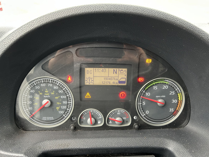 Iveco EuroCargo 180 / Motor Problem / Blad - Blad / Manual / Box / Loadlift - Lastbil varevogn: billede 4 Iveco EuroCargo 180 / Motor Problem / Blad - Blad / Manual / Box / Loadlift - Lastbil varevogn: billede 4