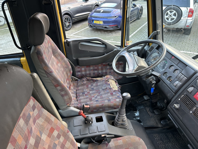 Iveco EuroCargo 80E15 / Double Cab / Manual / 427 dkm / Blad - Blad / Box Truck - Lastbil varevogn: billede 3 Iveco EuroCargo 80E15 / Double Cab / Manual / 427 dkm / Blad - Blad / Box Truck - Lastbil varevogn: billede 3