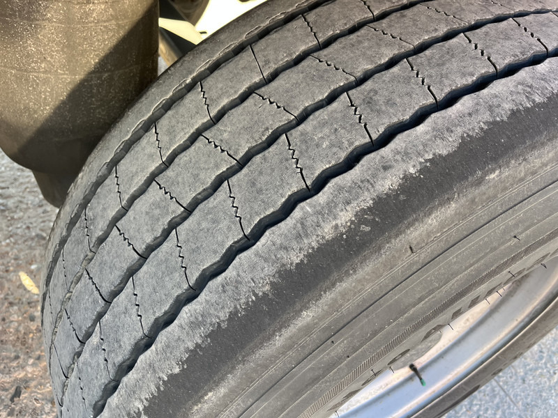 Leje en Krone Cool Liner / Carrier Vector 1850 mt / Frigo Box / Loadlift / NL Trailer Krone Cool Liner / Carrier Vector 1850 mt / Frigo Box / Loadlift / NL Trailer: billede 14 Leje en Krone Cool Liner / Carrier Vector 1850 mt / Frigo Box / Loadlift / NL Trailer Krone Cool Liner / Carrier Vector 1850 mt / Frigo Box / Loadlift / NL Trailer: billede 14