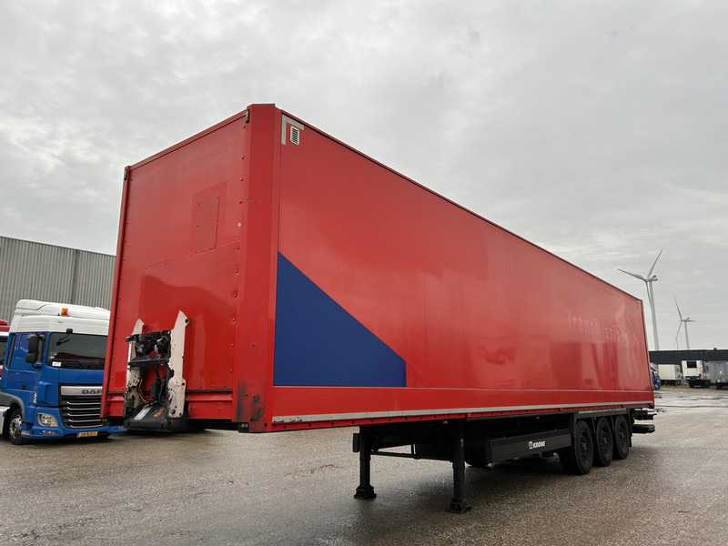 Varevogn sættevogn Krone Dry Liner / Box / Loadlift 2000 kg / APK TUV 04-26: billede 19 Varevogn sættevogn Krone Dry Liner / Box / Loadlift 2000 kg / APK TUV 04-26: billede 19
