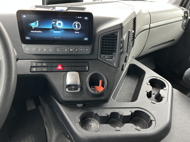 Mercedes-Benz Actros 2124 / Carrier Koeler -30 gr / Cheraeu / Laadklep / APK 11-26 - Kølevogn lastbil: billede 5 Mercedes-Benz Actros 2124 / Carrier Koeler -30 gr / Cheraeu / Laadklep / APK 11-26 - Kølevogn lastbil: billede 5