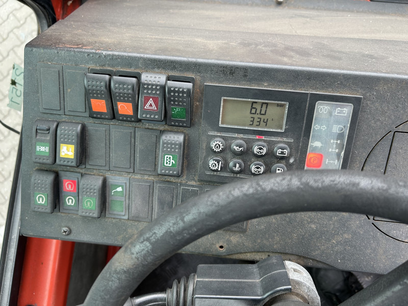 Terberg YT 180 / BDF Umsetzer / Wechselhubwagen / Terminal Truck / Mercedes Motor - Containerbil/ Veksellad lastbil: billede 5 Terberg YT 180 / BDF Umsetzer / Wechselhubwagen / Terminal Truck / Mercedes Motor - Containerbil/ Veksellad lastbil: billede 5