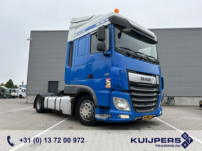Trækker DAF XF 450 FT SC / Mega - Lowdeck / 681 dkm / 2 Tanks / Tacho V2 / Stand Airco: billede 1