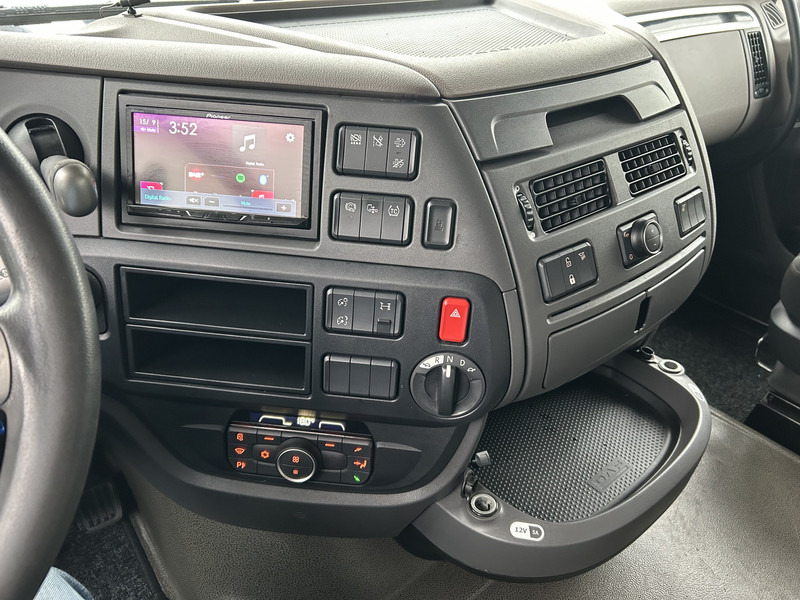 DAF XF 480 FT Space Cab / 450 dkm / New Tacho V2 / 2 Tanks / APK TUV 07-26 - Trækker: billede 5 DAF XF 480 FT Space Cab / 450 dkm / New Tacho V2 / 2 Tanks / APK TUV 07-26 - Trækker: billede 5