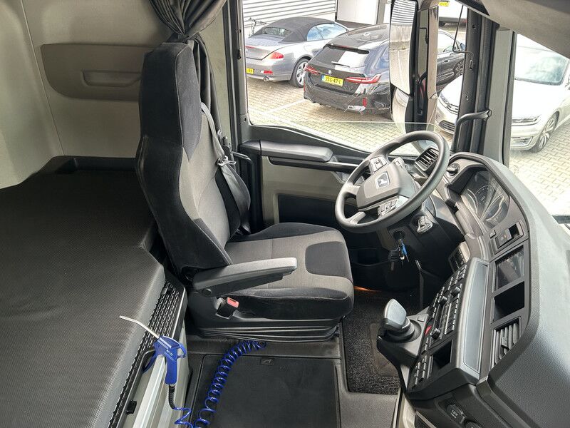 MAN TGX 18.470 GX Cab / Tacho V2 / 2 Tanks / Spoilers / APK TUV 05-27 - Trækker: billede 3 MAN TGX 18.470 GX Cab / Tacho V2 / 2 Tanks / Spoilers / APK TUV 05-27 - Trækker: billede 3