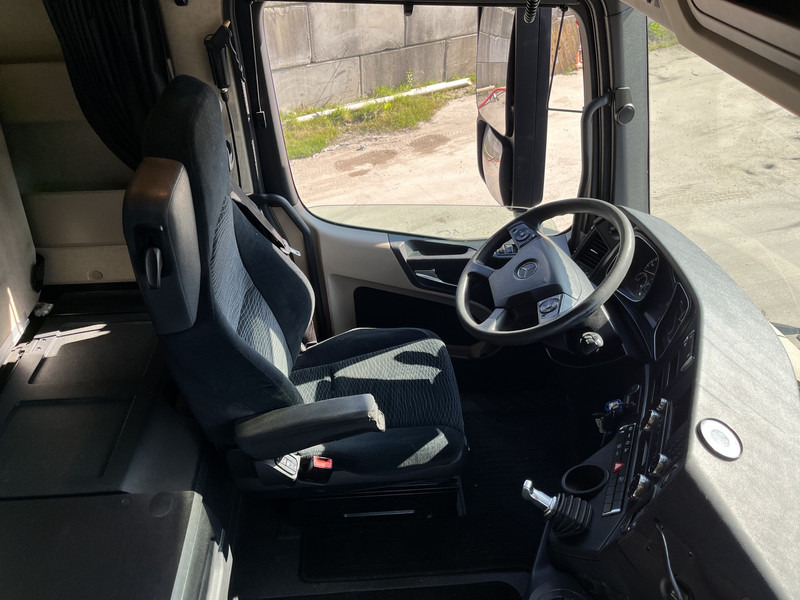 Mercedes-Benz Actros 1842 Streamspace / 933 dkm / 2 Tanks / NL Truck - Trækker: billede 3 Mercedes-Benz Actros 1842 Streamspace / 933 dkm / 2 Tanks / NL Truck - Trækker: billede 3