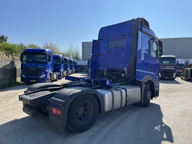 Mercedes-Benz Actros 1842 Streamspace / 945 dkm / 2 Tanks / NL Truck - Trækker: billede 2 Mercedes-Benz Actros 1842 Streamspace / 945 dkm / 2 Tanks / NL Truck - Trækker: billede 2