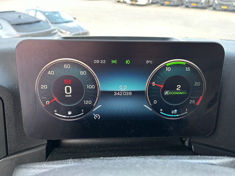 Mercedes-Benz Actros 1845 Gigaspace / Tacho V2 / Blower - PTO / Stand Airco / APK 04-26 - Trækker: billede 4 Mercedes-Benz Actros 1845 Gigaspace / Tacho V2 / Blower - PTO / Stand Airco / APK 04-26 - Trækker: billede 4