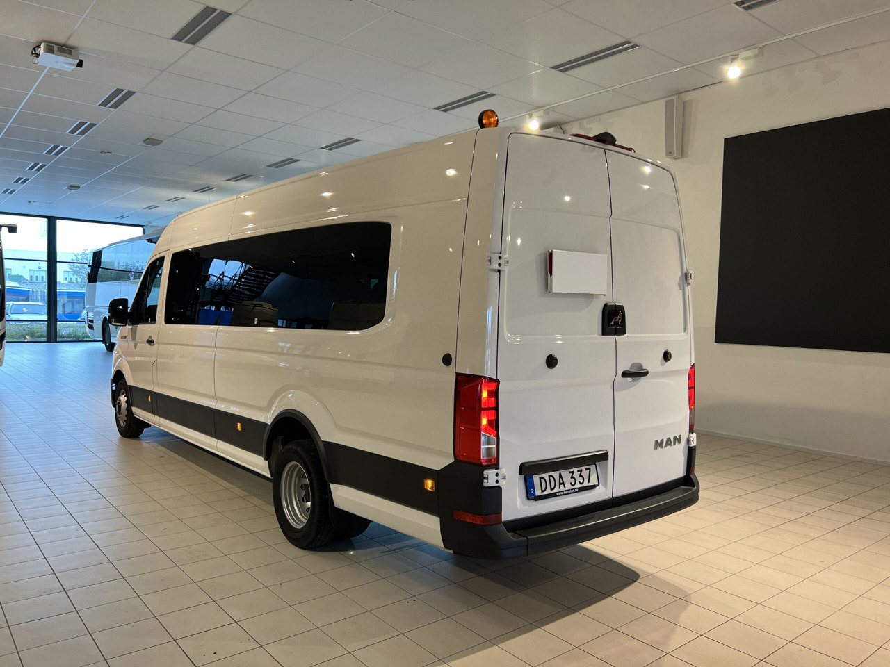 MAN TGE 5.160 Intercity - Minibus, Persontransport: billede 4 MAN TGE 5.160 Intercity - Minibus, Persontransport: billede 4