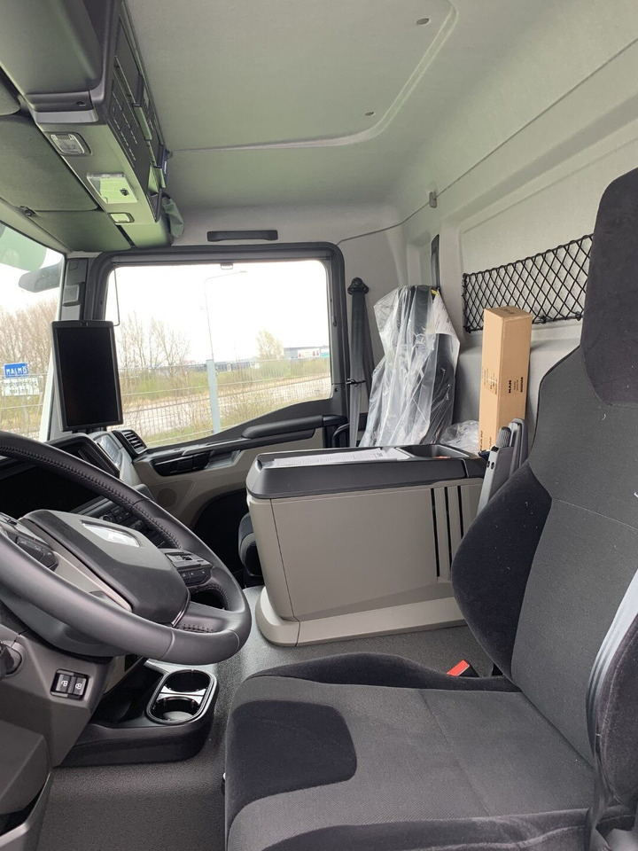 TGM 18.290 4×2 LL Skåp Öppningsbar sida - Lastbil varevogn: billede 4 TGM 18.290 4×2 LL Skåp Öppningsbar sida - Lastbil varevogn: billede 4