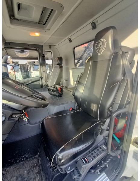 Scania P370 P370 met Laadkraan Hiab XS288 en haakarm 21T - Lastbil: billede 3 Scania P370 P370 met Laadkraan Hiab XS288 en haakarm 21T - Lastbil: billede 3