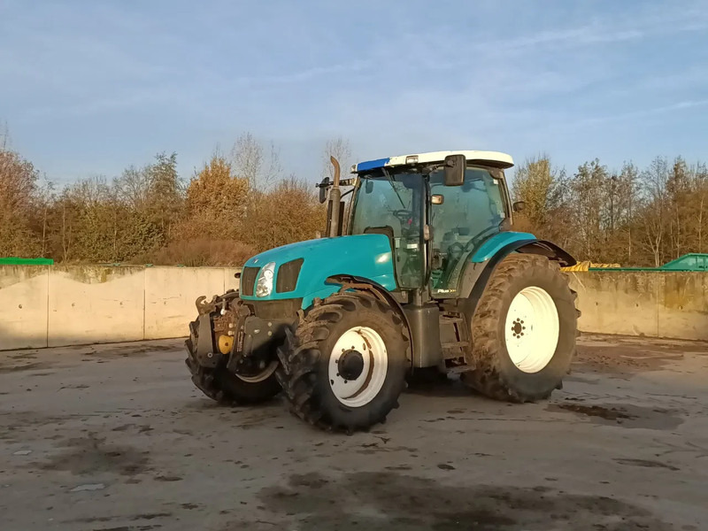 New Holland TS135A TS135A - Traktor: billede 1 New Holland TS135A TS135A - Traktor: billede 1