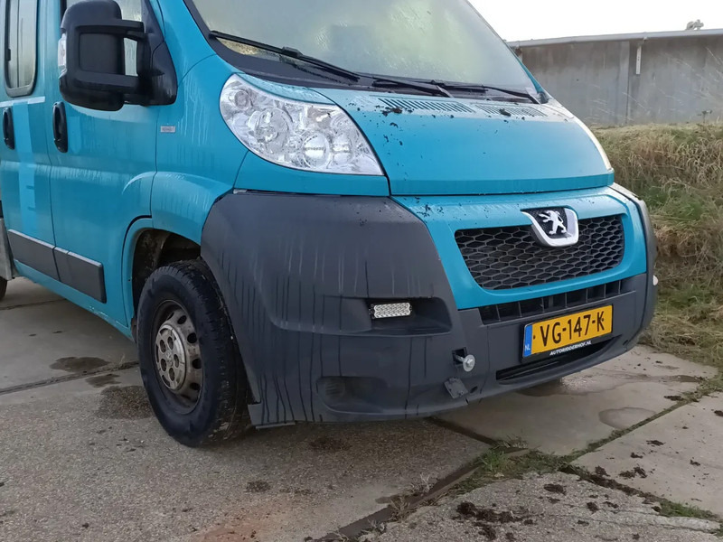 Peugeot Boxer 2.2 HDI Pickup - Små varebil: billede 4 Peugeot Boxer 2.2 HDI Pickup - Små varebil: billede 4