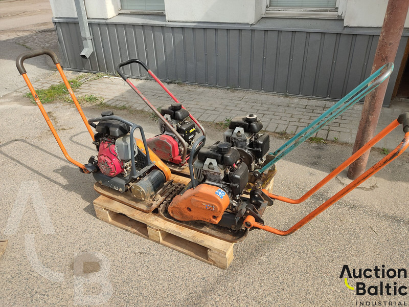 Dynapac LF45, Ammann AVP1033 & 2 Belle - Pladevibrator: billede 1 Dynapac LF45, Ammann AVP1033 & 2 Belle - Pladevibrator: billede 1