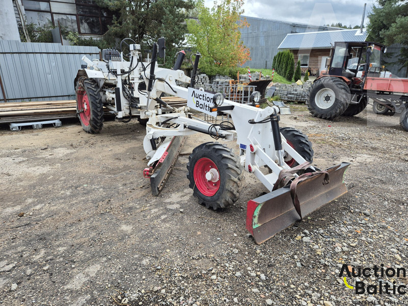 Ei Attachments 09.NH.2750 - Grader: billede 2 Ei Attachments 09.NH.2750 - Grader: billede 2