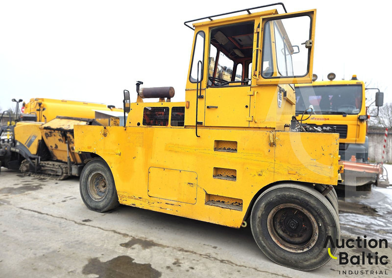 Hamm GRW 18 - Gummihjulstromle: billede 3 Hamm GRW 18 - Gummihjulstromle: billede 3