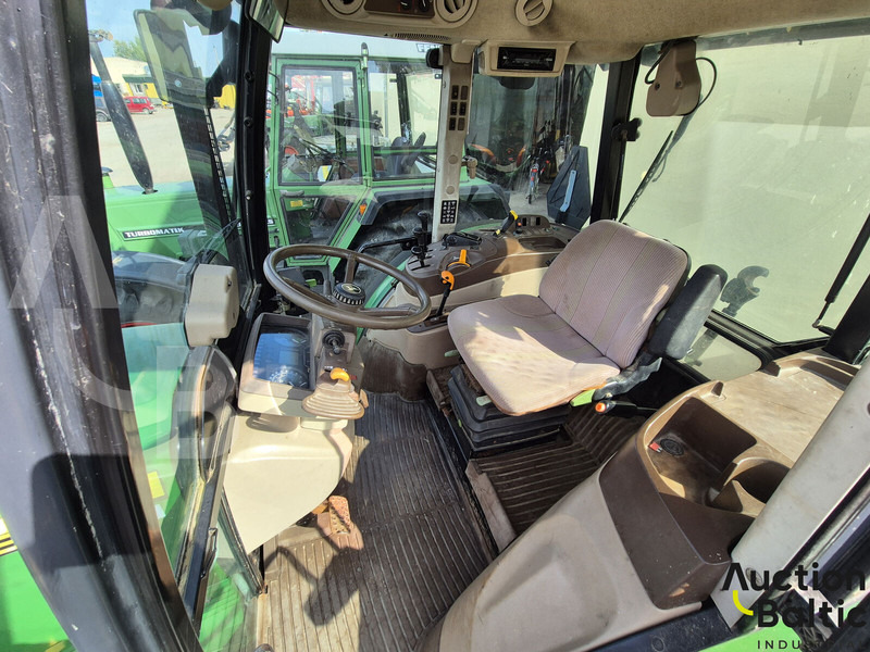 John Deere 5820 - Traktor: billede 5 John Deere 5820 - Traktor: billede 5
