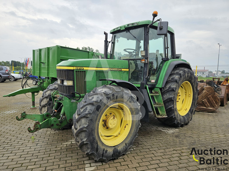 John Deere 6810 - Traktor: billede 1 John Deere 6810 - Traktor: billede 1